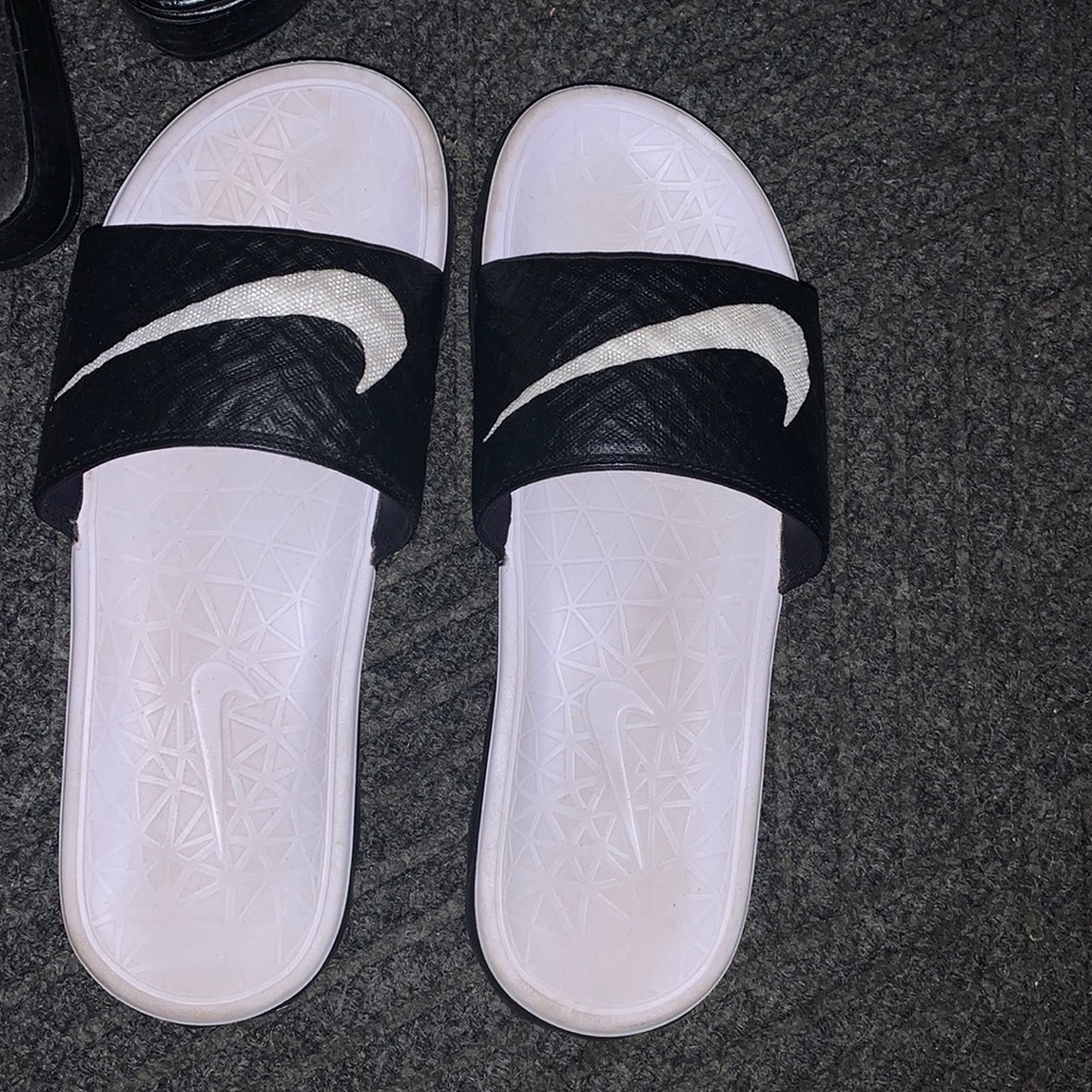 Nike slides